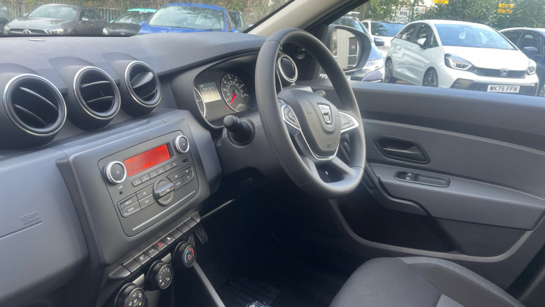 Dacia Duster 1.0 TCe 90 Essential 5dr Petrol Estate